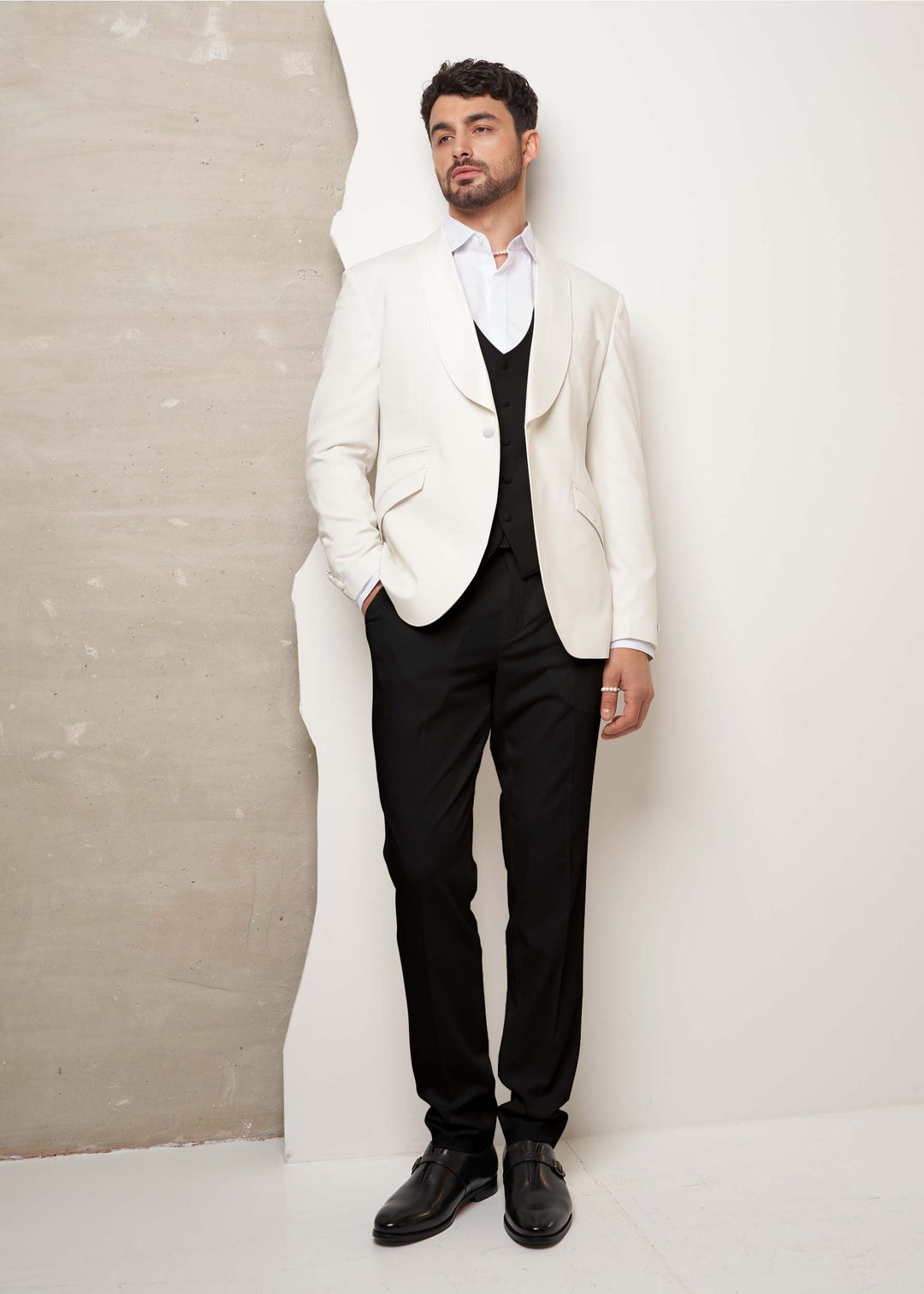 Fashion 3 Pieces Mens Suit Flat Shawl Lapel Tuxedos (Blazer+vest+Pants) mens event wear