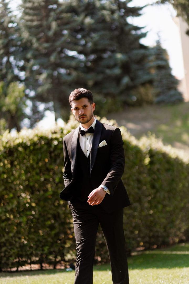 Fashion 3 Pieces Mens Suit Flat Shawl Lapel Tuxedos (Blazer+vest+Pants) mens event wear