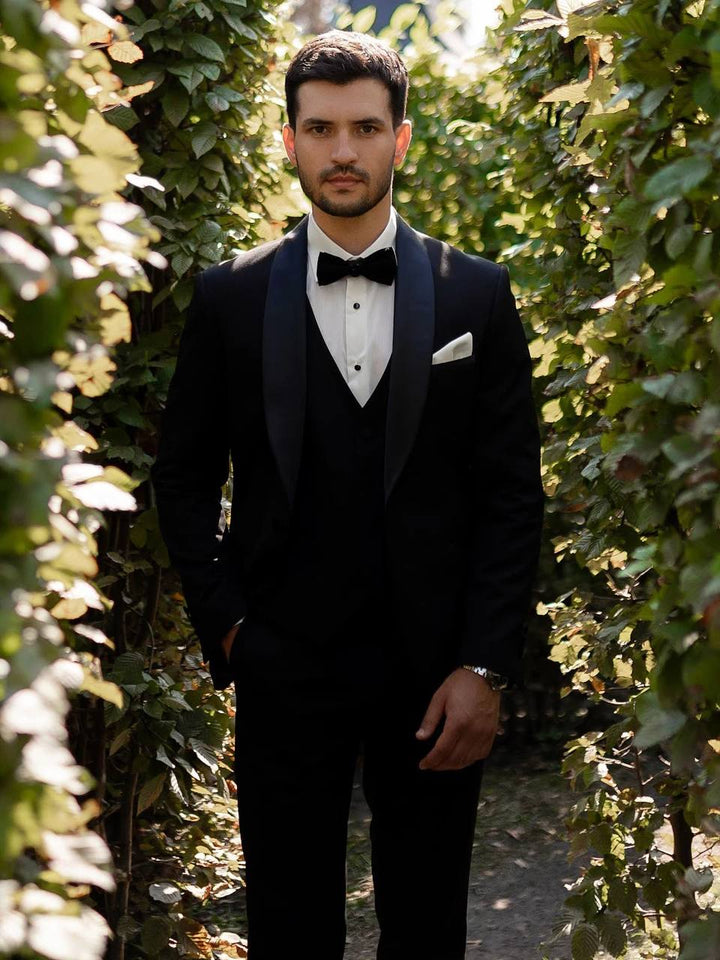 Fashion 3 Pieces Mens Suit Flat Shawl Lapel Tuxedos (Blazer+vest+Pants) mens event wear