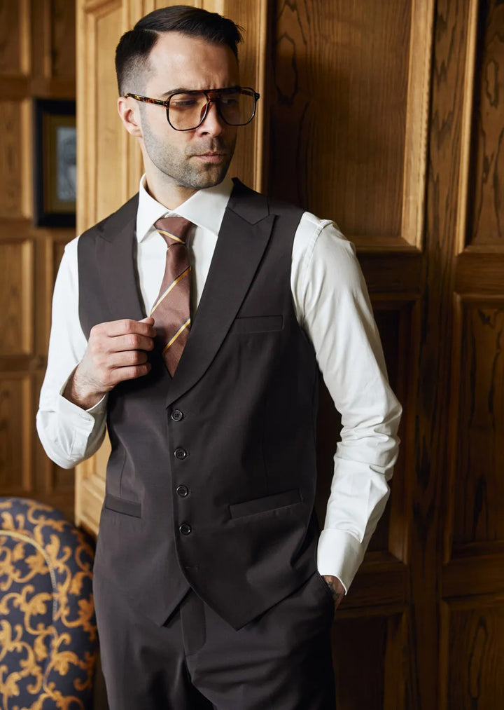 Fashion Men's 3 Pieces Flat Peak Lapel Tuxedos For Party (Blazer+vest+Pants) mens event wear