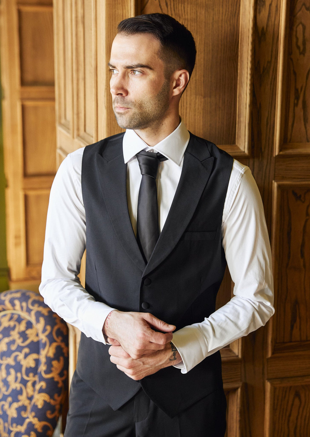 Fashion Men's 3 Pieces Flat Peak Lapel Tuxedos For Party (Blazer+vest+Pants) mens event wear