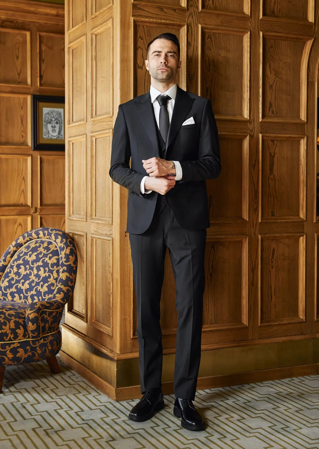 Fashion Men's 3 Pieces Flat Peak Lapel Tuxedos For Party (Blazer+vest+Pants) mens event wear