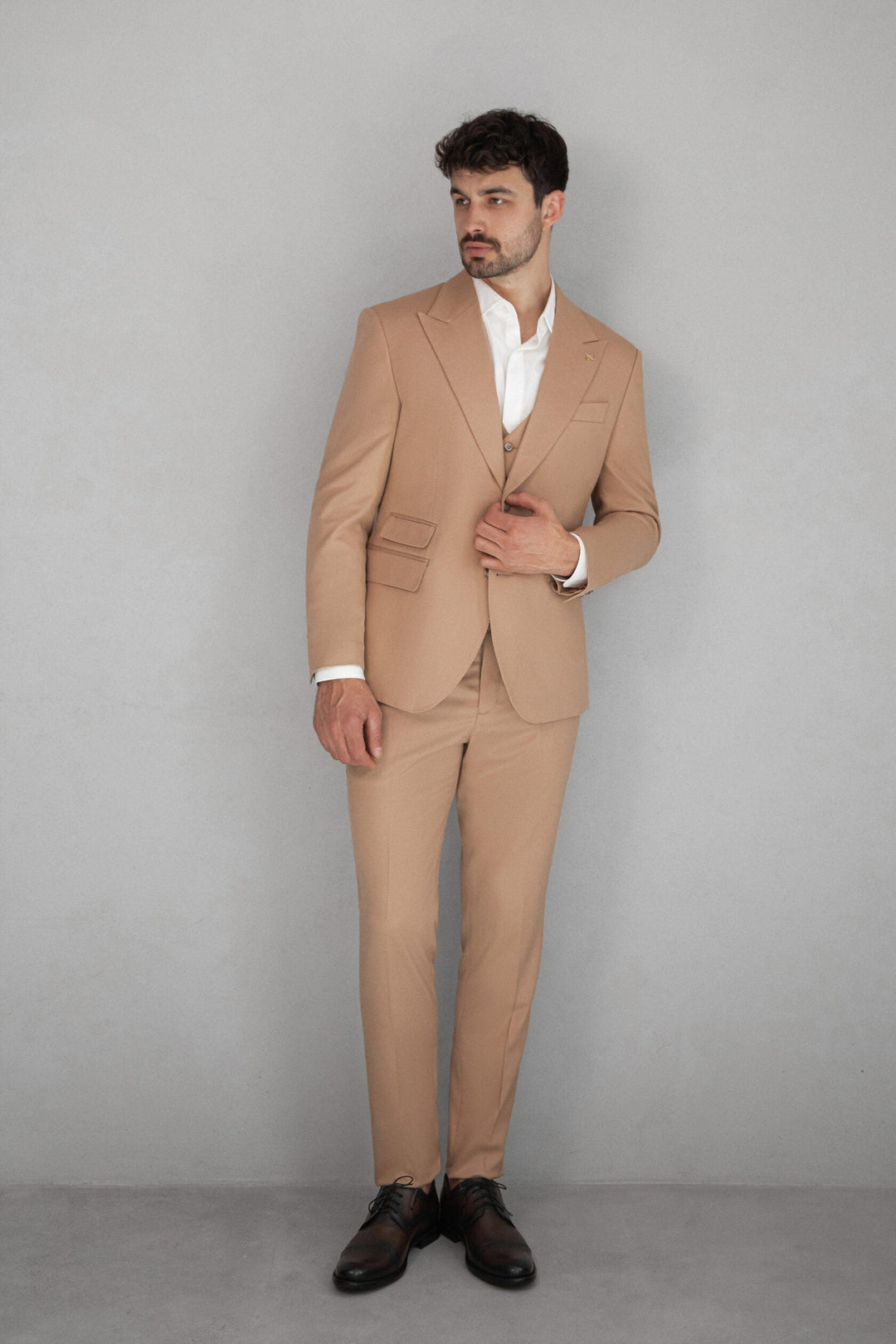 Fashion Men's 3 Pieces Flat Peak Lapel Tuxedos For Party (Blazer+vest+Pants) mens event wear