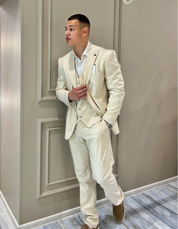 Fashion Men's 3 Pieces Flat Peak Lapel Tuxedos For Party (Blazer+vest+Pants) mens event wear