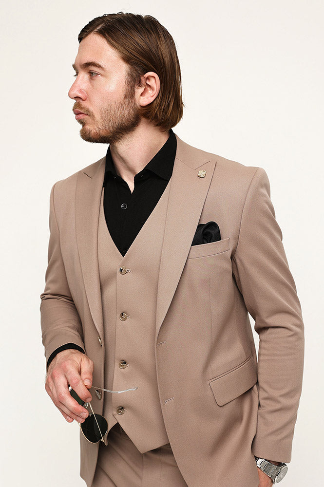 Fashion Men's 3 Pieces Flat Peak Lapel Tuxedos For Party (Blazer+vest+Pants) mens event wear