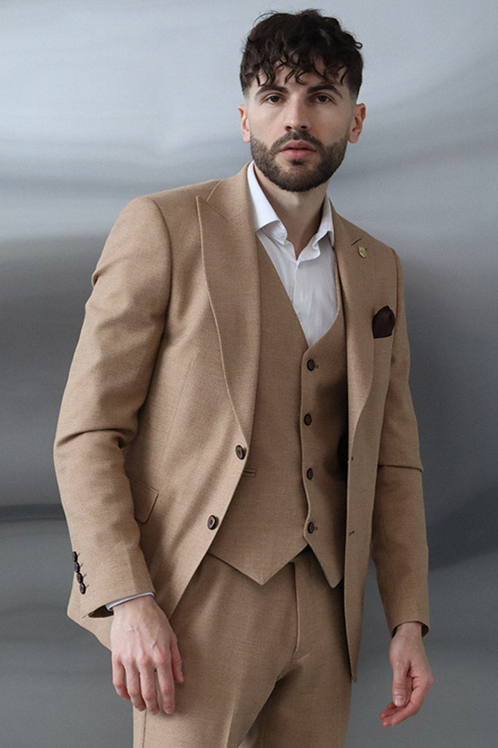 Fashion Men's 3 Pieces Flat Peak Lapel Tuxedos For Party (Blazer+vest+Pants) mens event wear