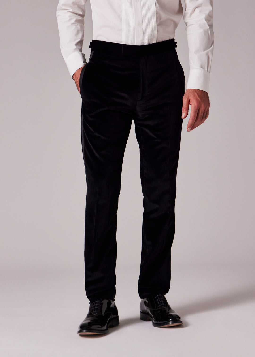 Fashionable Men's 2-piece Suit Velvet Peak Lapel Wedding Suit (Blazer+Pants) mens event wear