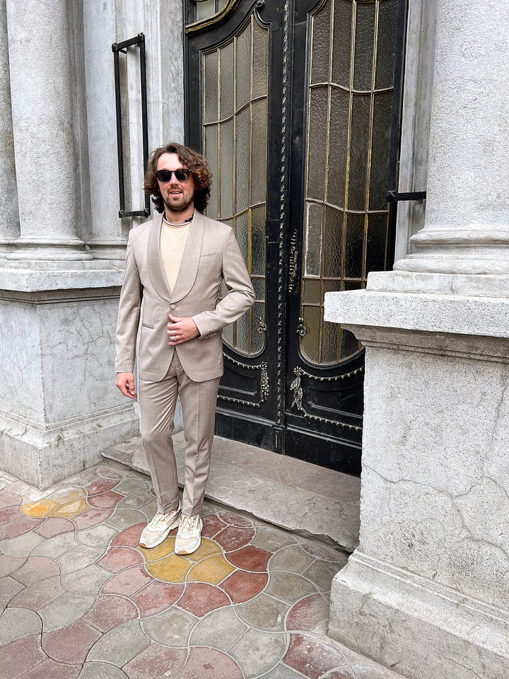 Fashionable Men's 2-piece Suit Velvet Shawl Lapel Wedding Suit (Blazer+Pants) mens event wear