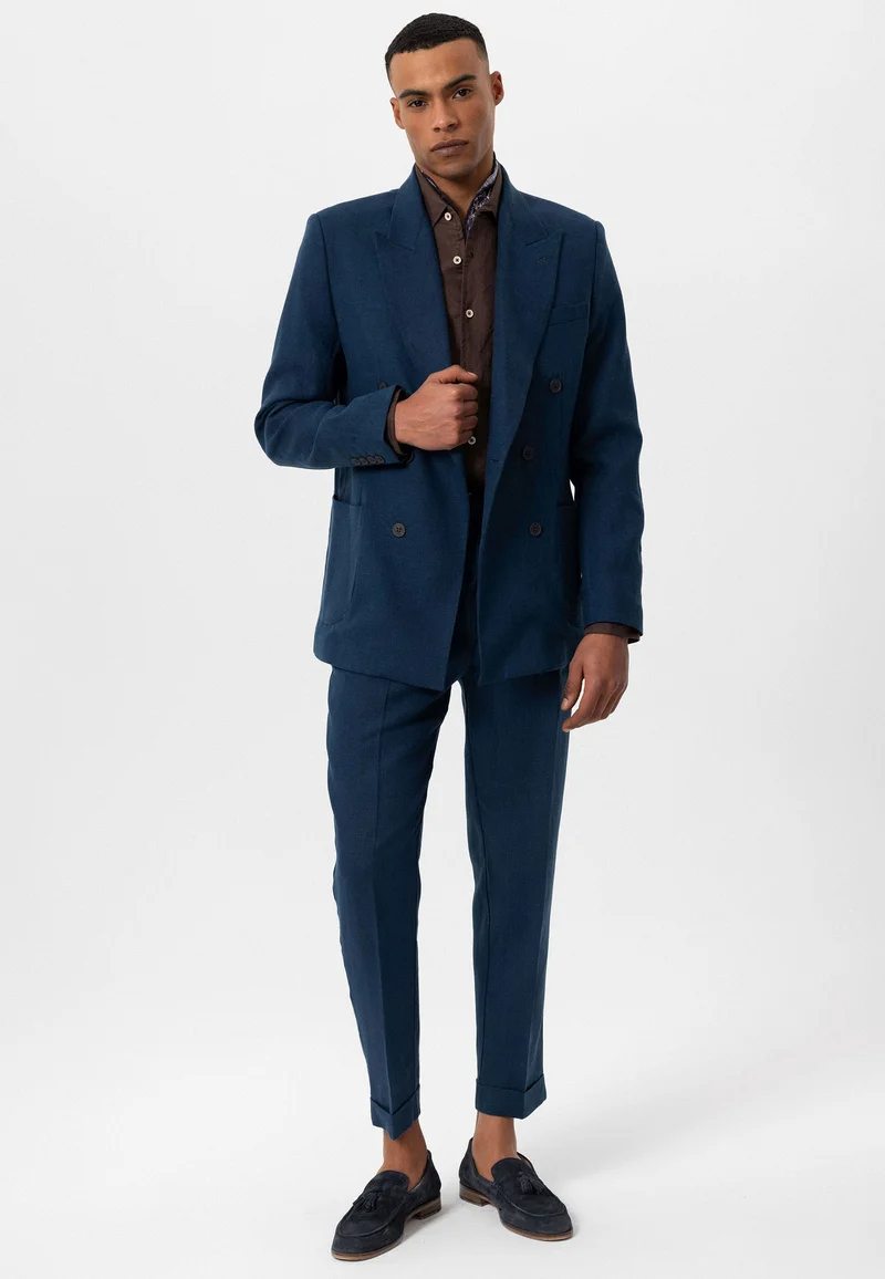 Formal 2 Pieces Mens Suit Flat Peak Lapel Tuxedos For Wedding (Blazer+Pants) mens event wear