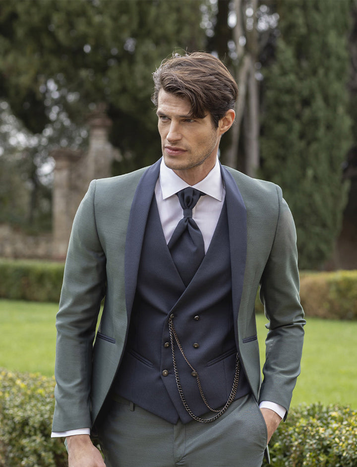 Formal 3 Pieces Mens Suit Flat Shawl Lapel Tuxedos (Blazer+vest+Pants) mens event wear