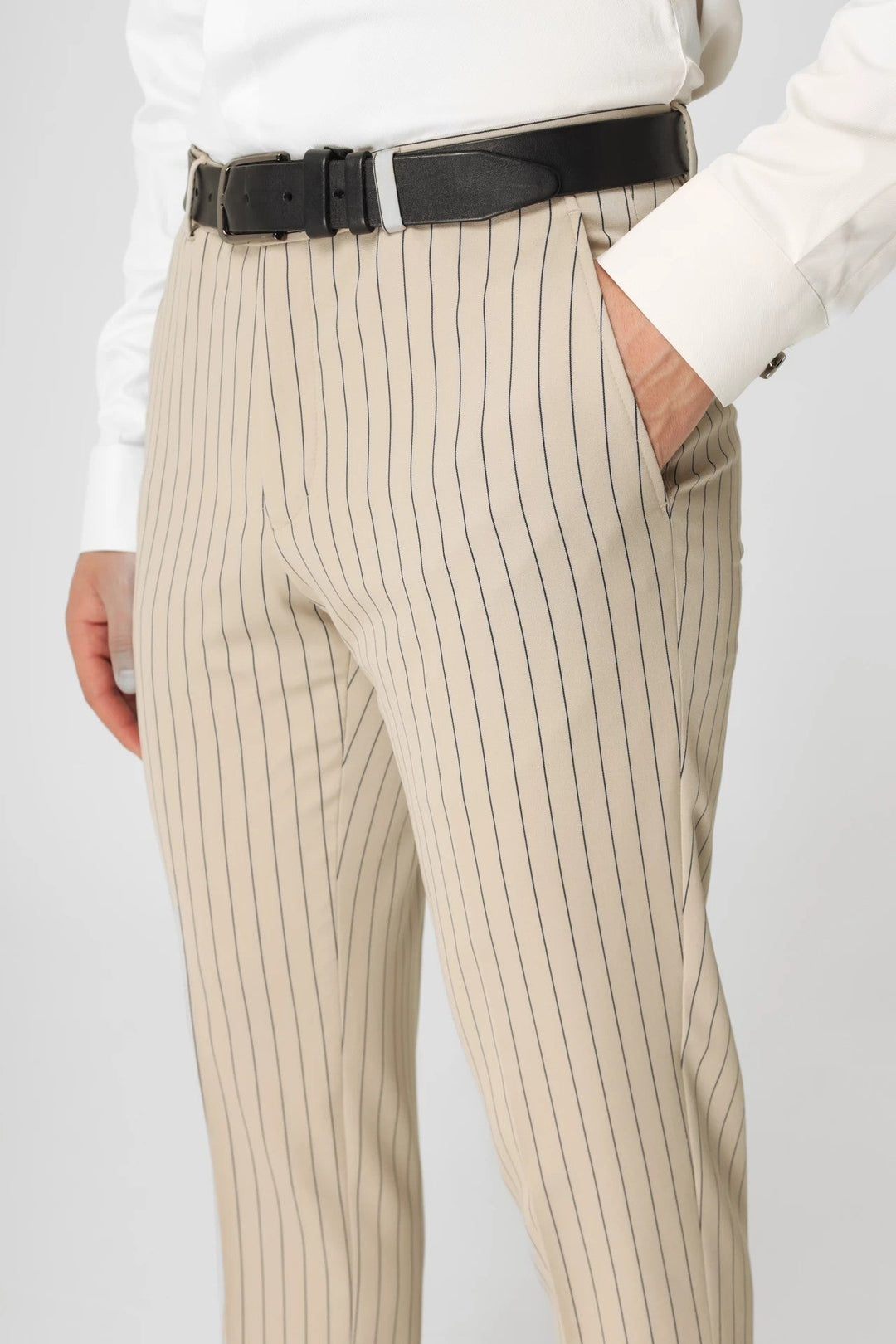 Formal Men's 2 Pieces Mens Suit Peak Lapel Striped Tuxedos (Blazer+Pants) mens event wear