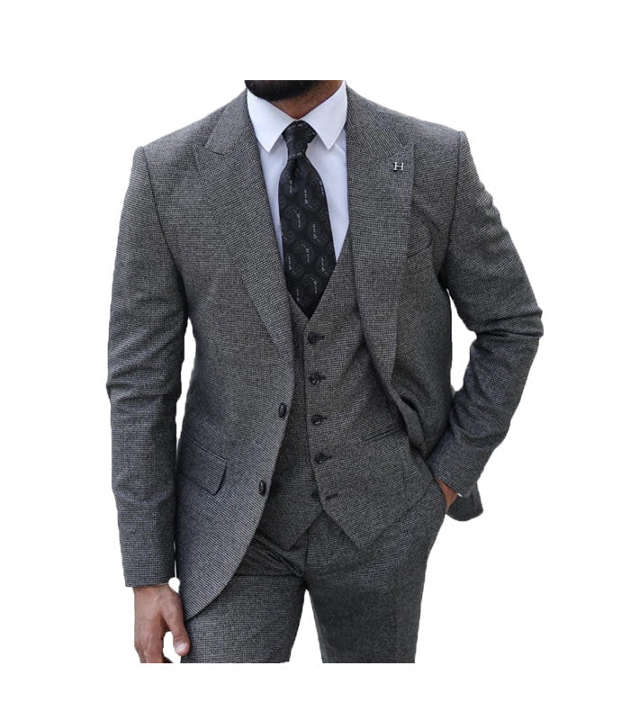 Formal Men's Business 3 Pieces Solid Peak Lapel Mens Suit (Blazer+vest+Pants) mens event wear