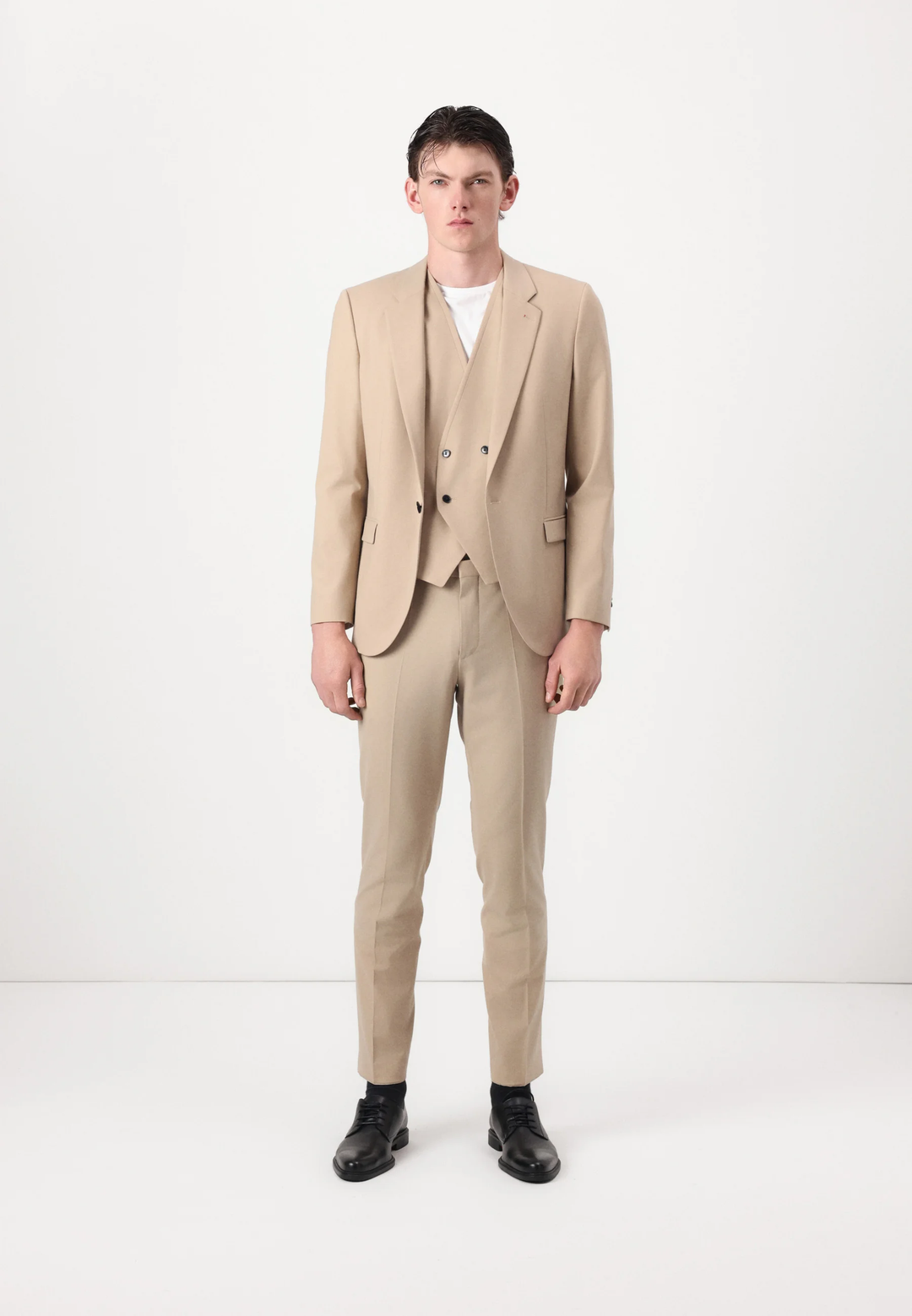 Formal Men's Suits Slim Fit 3 Pieces Peak Lapel Tuxedos (Blazer+Vest+ Pant) mens event wear