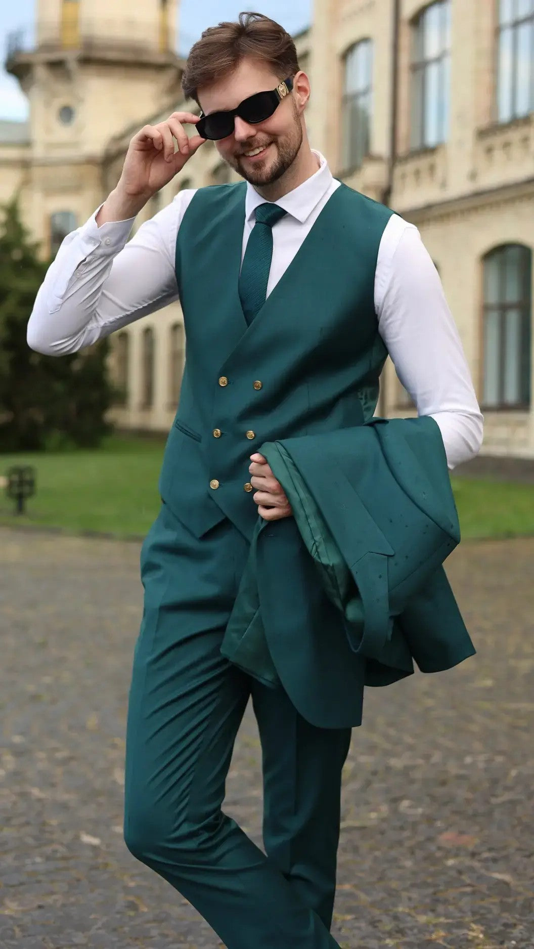 Formal Men's Suits Slim Fit 3 Pieces Peak Lapel Tuxedos (Blazer+Vest+ Pant) mens event wear