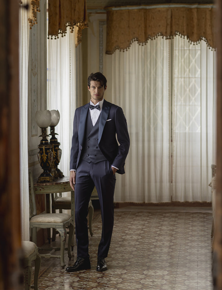 Formal Men's Suits Slim Fit 3 Pieces Peak Lapel Tuxedos (Blazer+Vest+ Pant) mens event wear