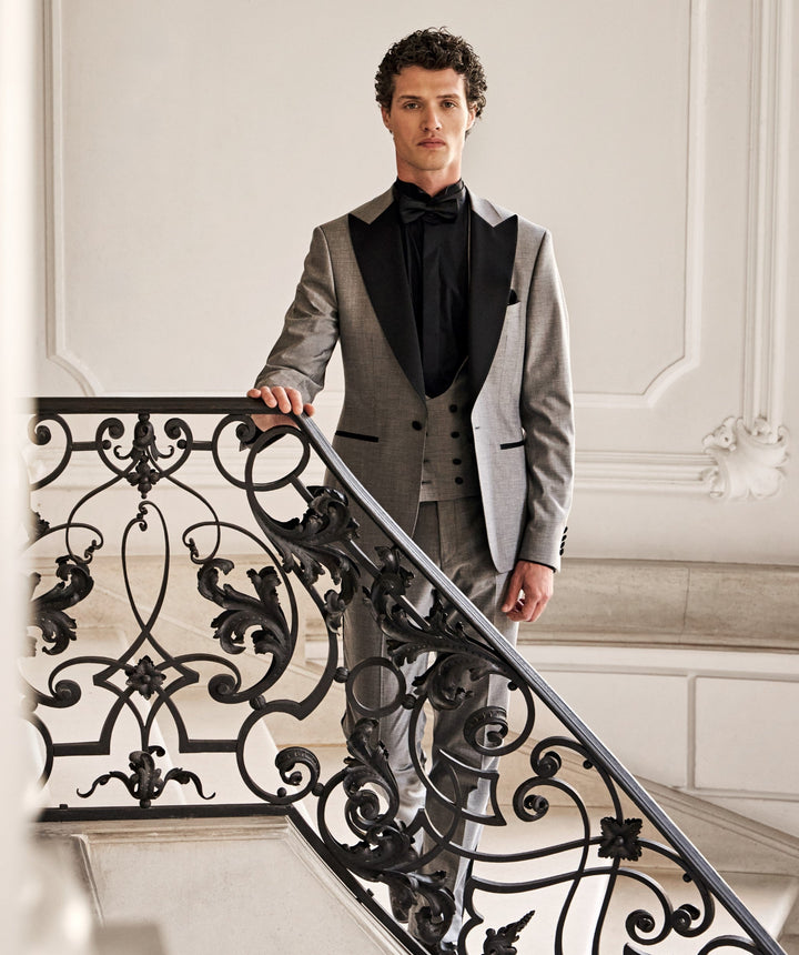 Formal Men's Suits Slim Fit 3 Pieces Peak Lapel Tuxedos For Prom(Blazer+Vest+ Pant) mens event wear