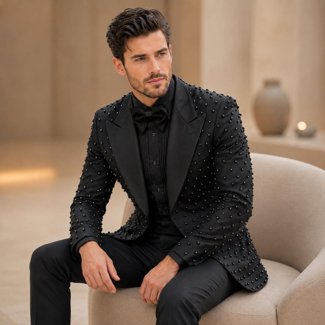 Fashion Black And Diamond Peak Lapel 2 Pieces Men Suit
