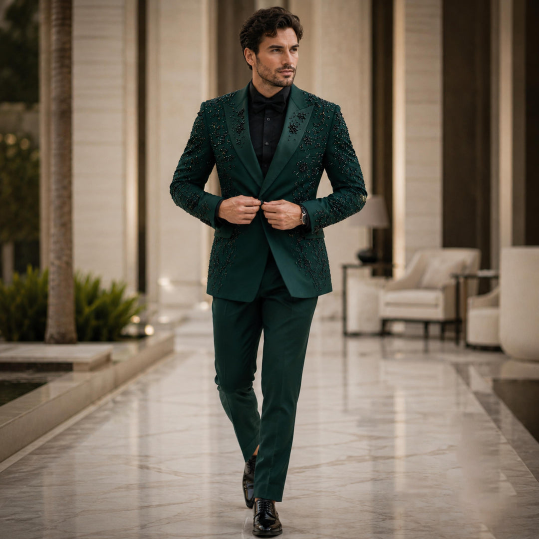 Fashion Hunt Green And Diamond Peak Lapel 2 Pieces Men Suit