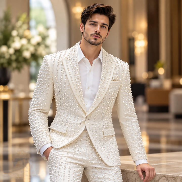 Fashion White And Diamond Peak Lapel 2 Pieces Men Suit