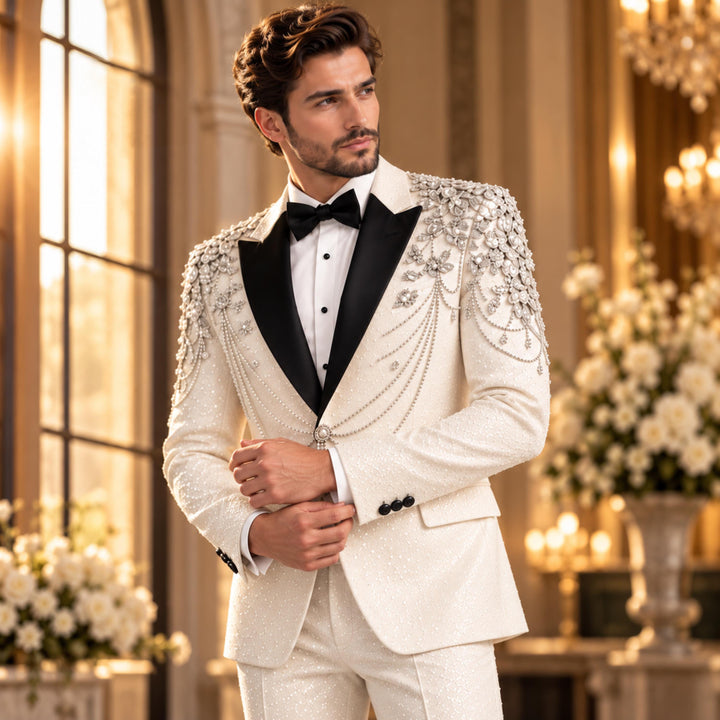 Fashion White And Diamond Peak Lapel 2 Pieces Men Suit