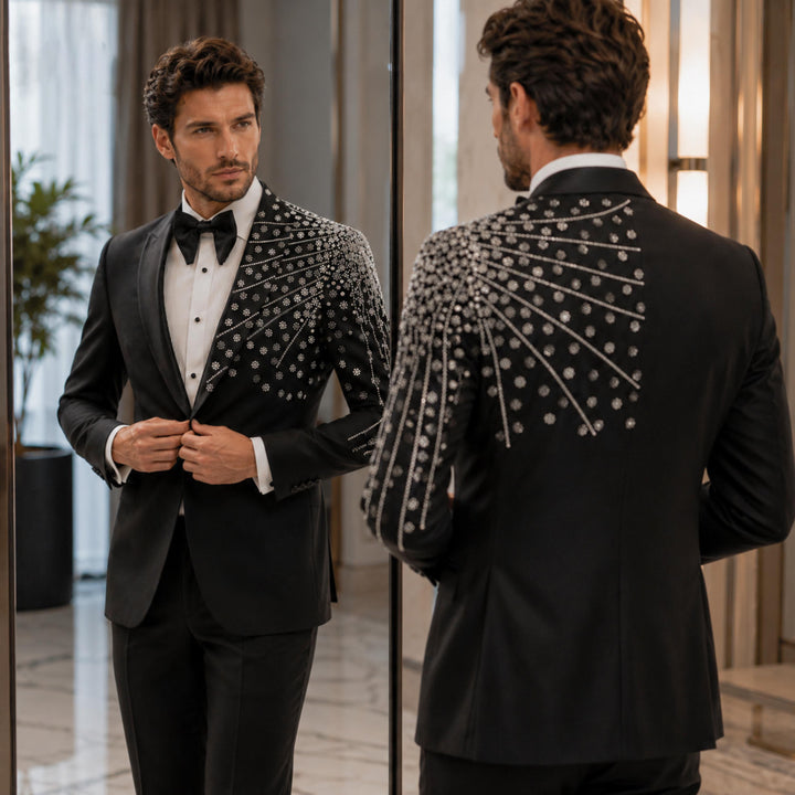 Fashion Black And Diamond Peak Lapel 2 Pieces Men Suit