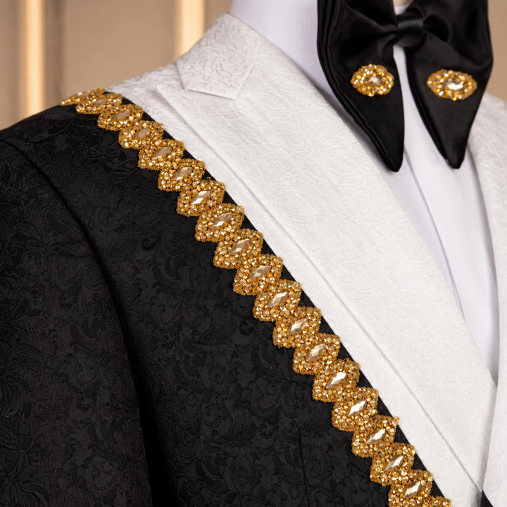 Fashion White And Black Peak Lapel Embroidered Diamond 2 Pieces Suit For Party
