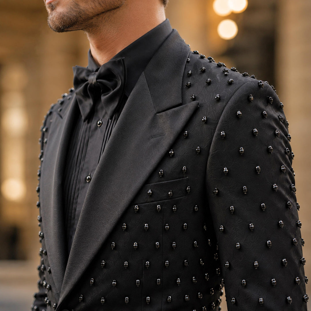 Fashion Black And Diamond Peak Lapel 2 Pieces Men Suit