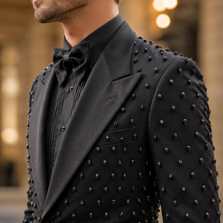 Fashion Black And Diamond Peak Lapel 2 Pieces Men Suit