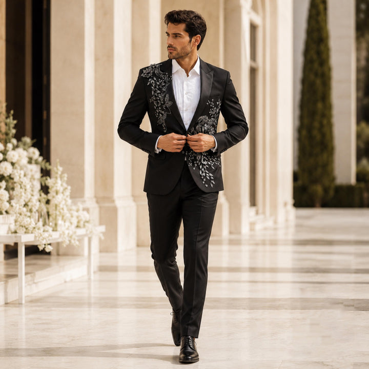Fashion Black And Diamond Peak Lapel 2 Pieces Men Suit
