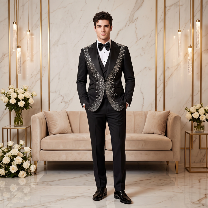 Fashion Black And Diamond Peak Lapel 3 Pieces Men Suit