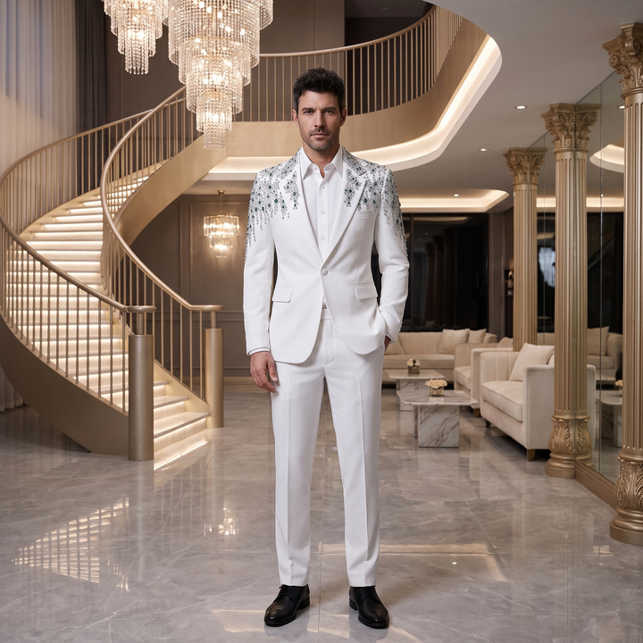 Fashion White And Emerald Diamond Notch Lapel 2 Pieces Men Suit