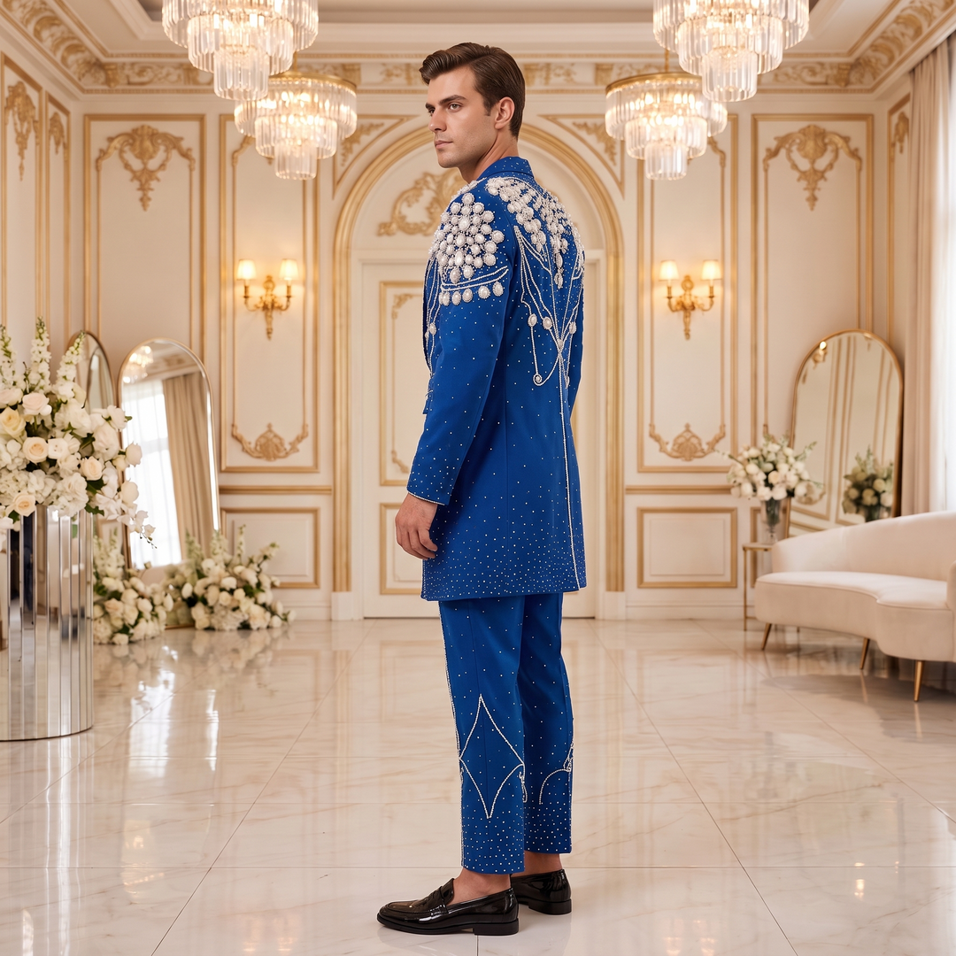 Fashion Royal Blue And Diamond Peak Lapel 2 Pieces Men Suit