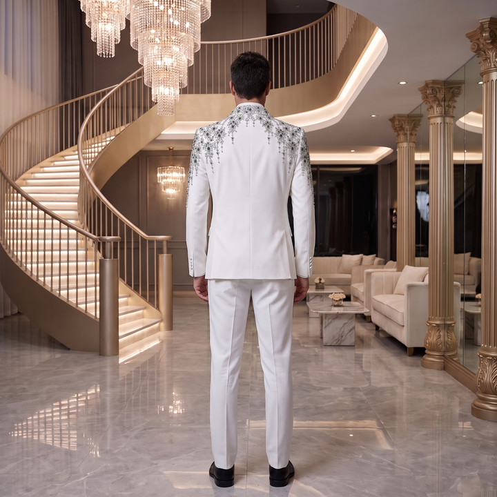 Fashion White And Emerald Diamond Notch Lapel 2 Pieces Men Suit