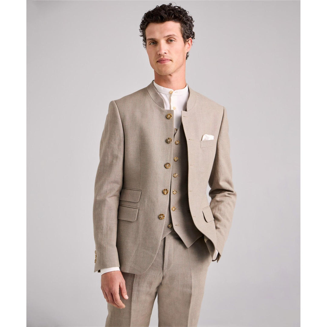 Men's Suit Vests: Wear With or Without a Jacket | The Black Tux Blog Men's Suit Vests: Wear With or Without a Jacket | The Black Tux Blog
