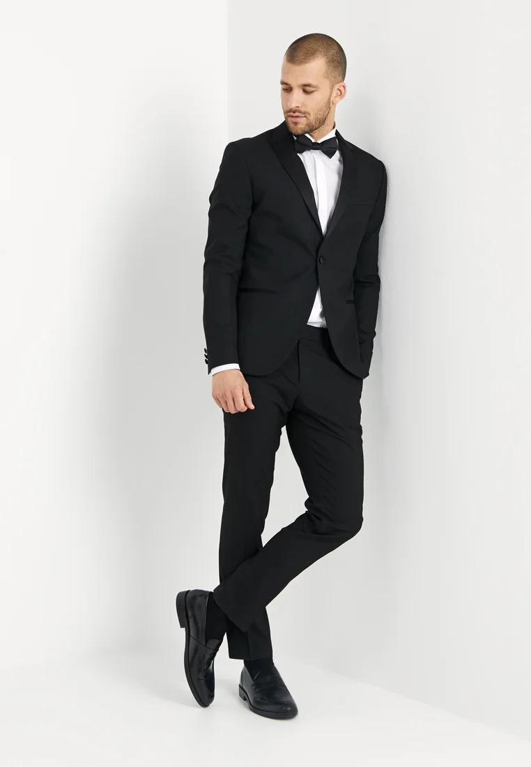 Fashion 2 Piece Men's Suit Flat Peak Lapel For Wedding (Blazer + Pants) mens event wear