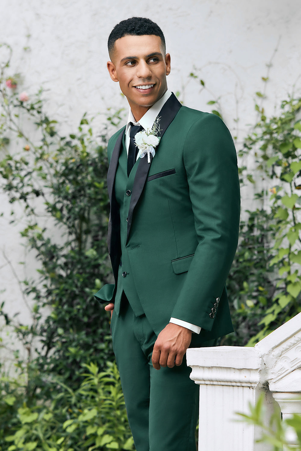 Fashion 3 Pieces Mens Suit Flat Shawl Lapel Tuxedos (Blazer+vest+Pants) mens event wear