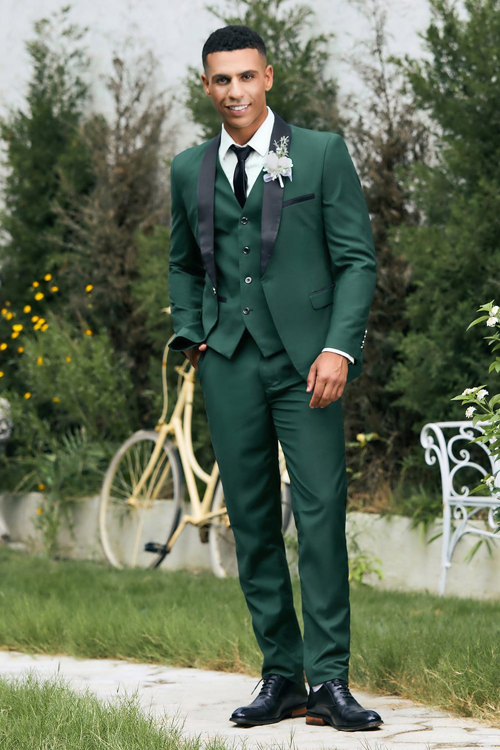 Fashion 3 Pieces Mens Suit Flat Shawl Lapel Tuxedos (Blazer+vest+Pants) mens event wear