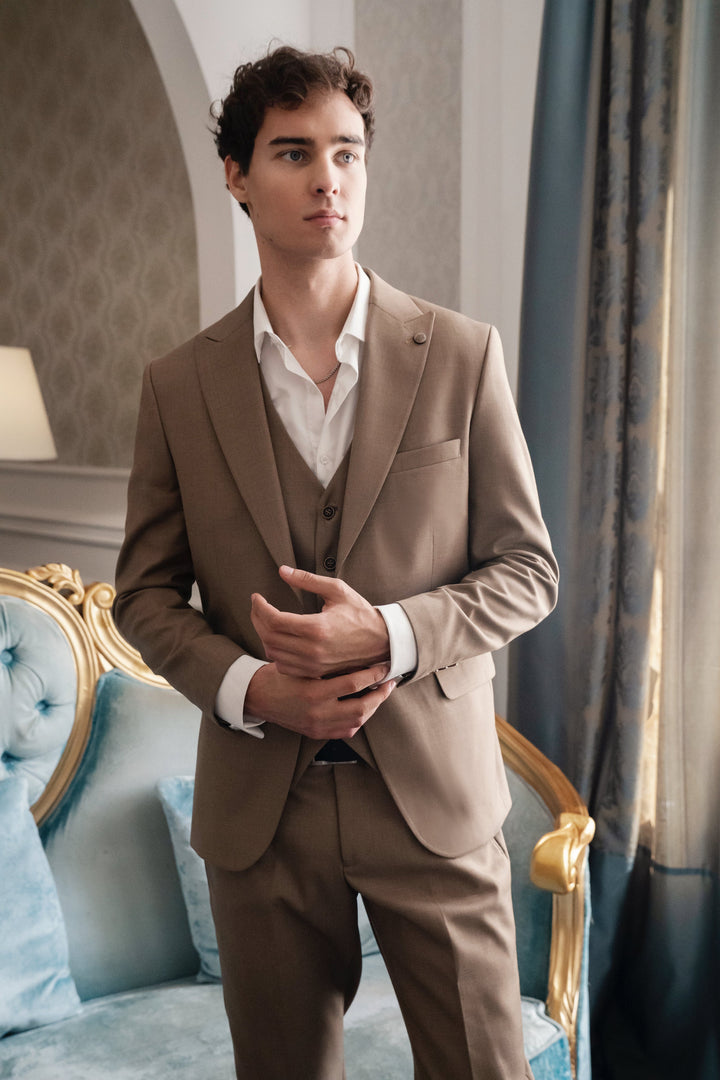 Fashion Men's 3 Pieces Flat Peak Lapel Tuxedos For Party (Blazer+vest+Pants) mens event wear
