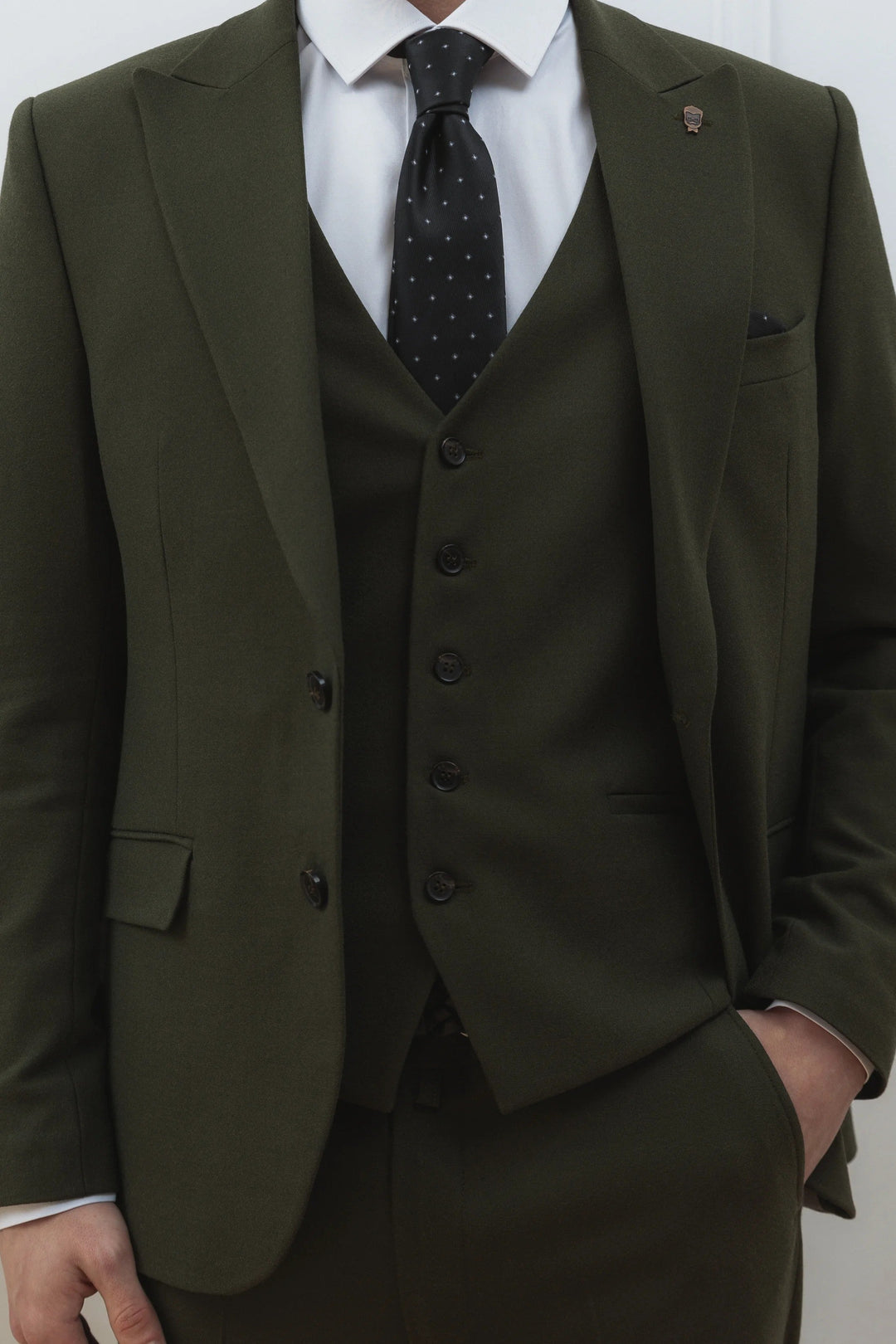 Fashion Men's 3 Pieces Flat Peak Lapel Tuxedos For Party (Blazer+vest+Pants) mens event wear
