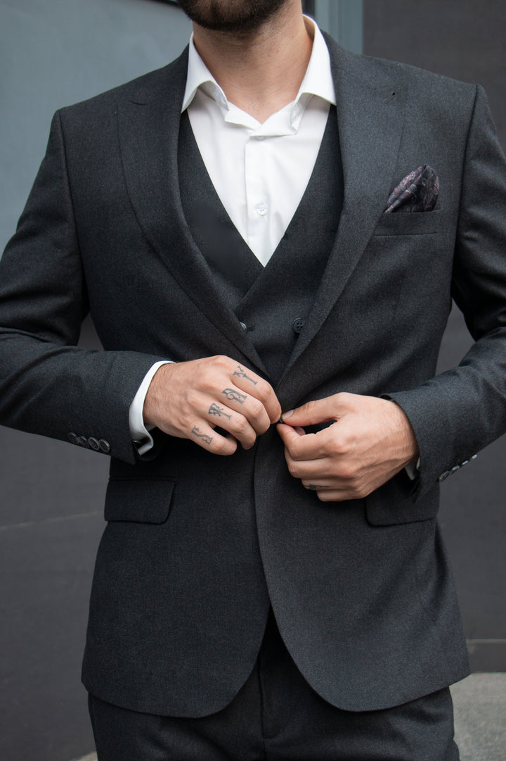 Formal Men's Suits Slim Fit 3 Pieces Peak Lapel Tuxedos (Blazer+Vest+ Pant) mens event wear