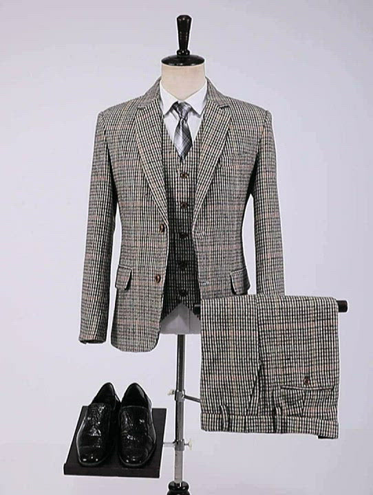 Negocio para hombres 3 piezas Traje de solapa de muesca de twaid a cuadros de color caqui (blazer+chaleco+pantalones)